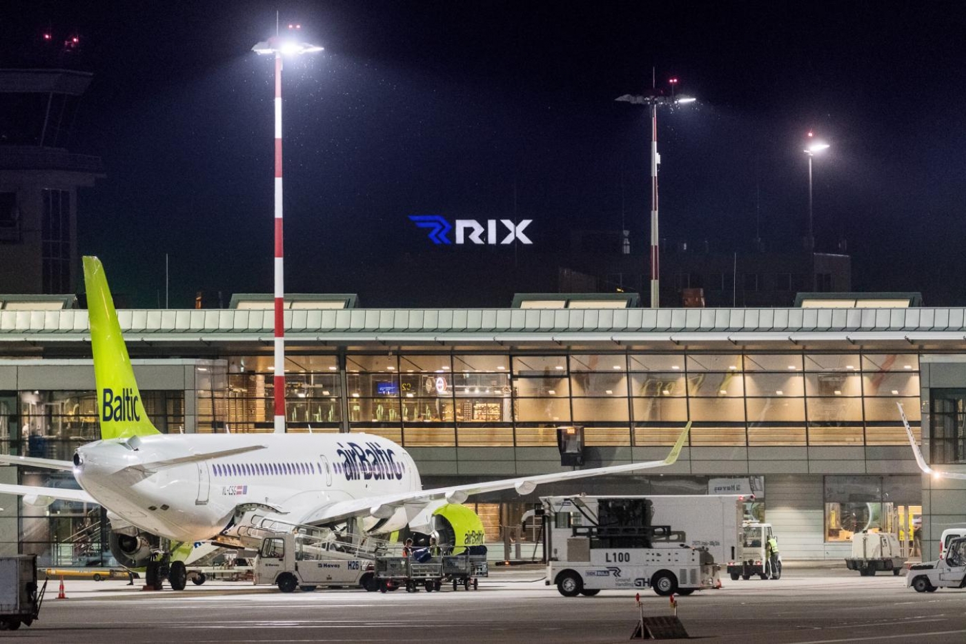 Transfērs no Rīgas Lidostas → Rīgas pilsētas centrs