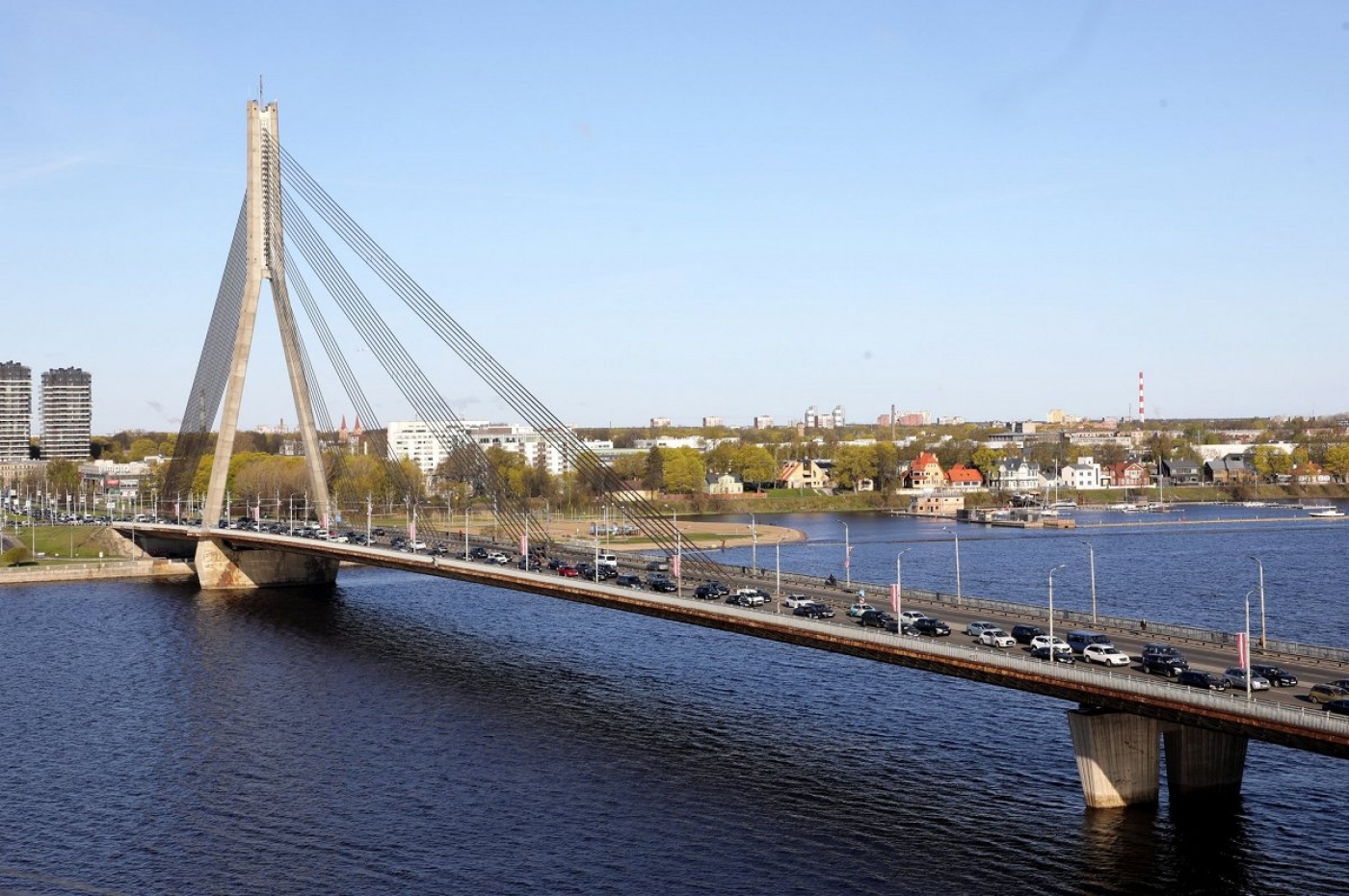 Lidosta → Vanšu tilts